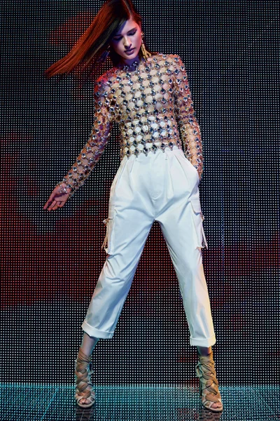 Look 28
